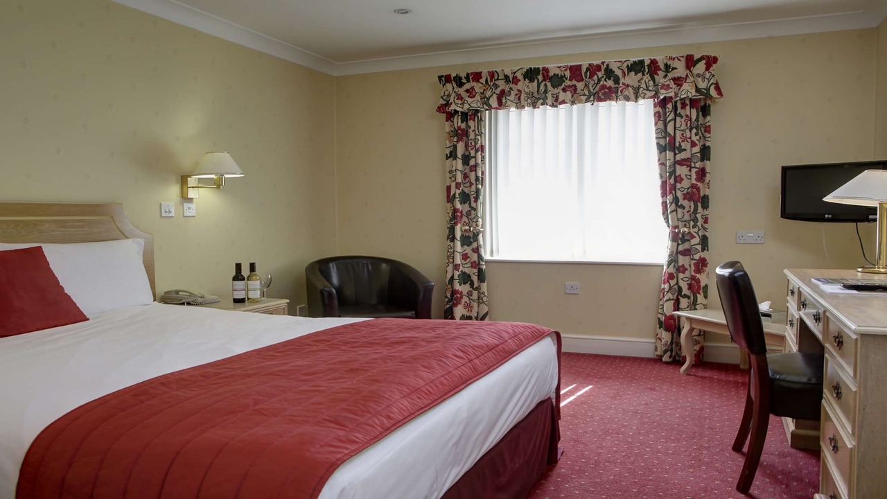 Photo of Others in Calcot