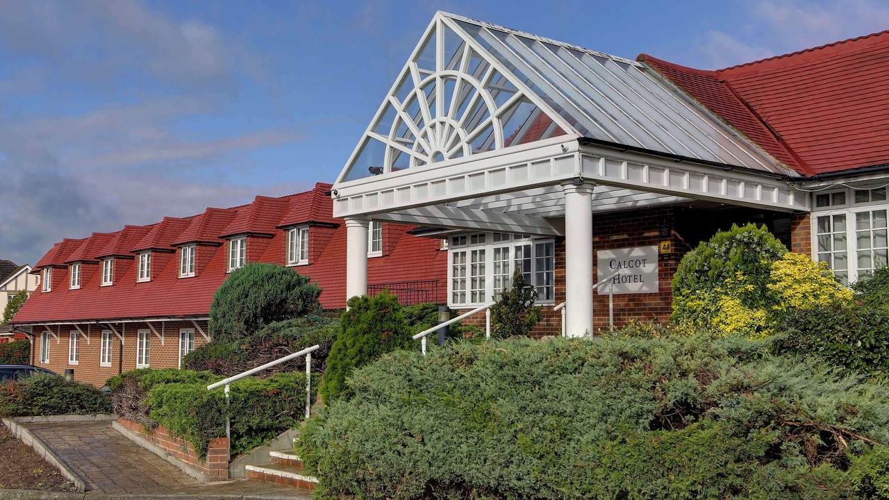 Photo of Outdoor in Calcot