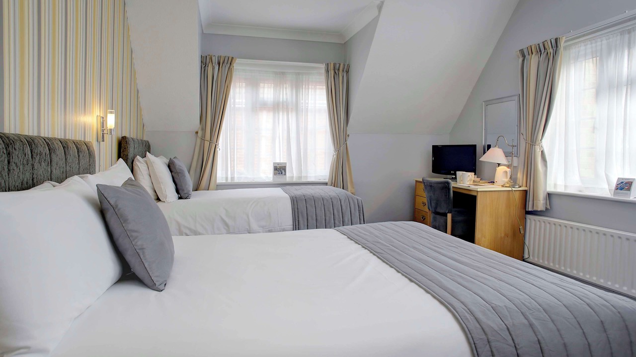 Photo of Bedroom in Calcot