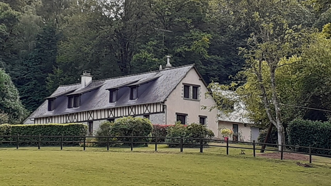 Photo of Outdoor in Saint-Ouen-des-Alleux