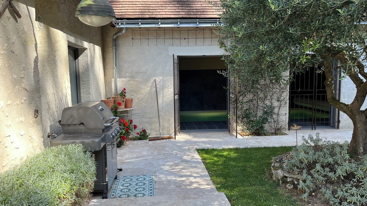Photo of Outdoor in Saint-Ouen-les-Vignes