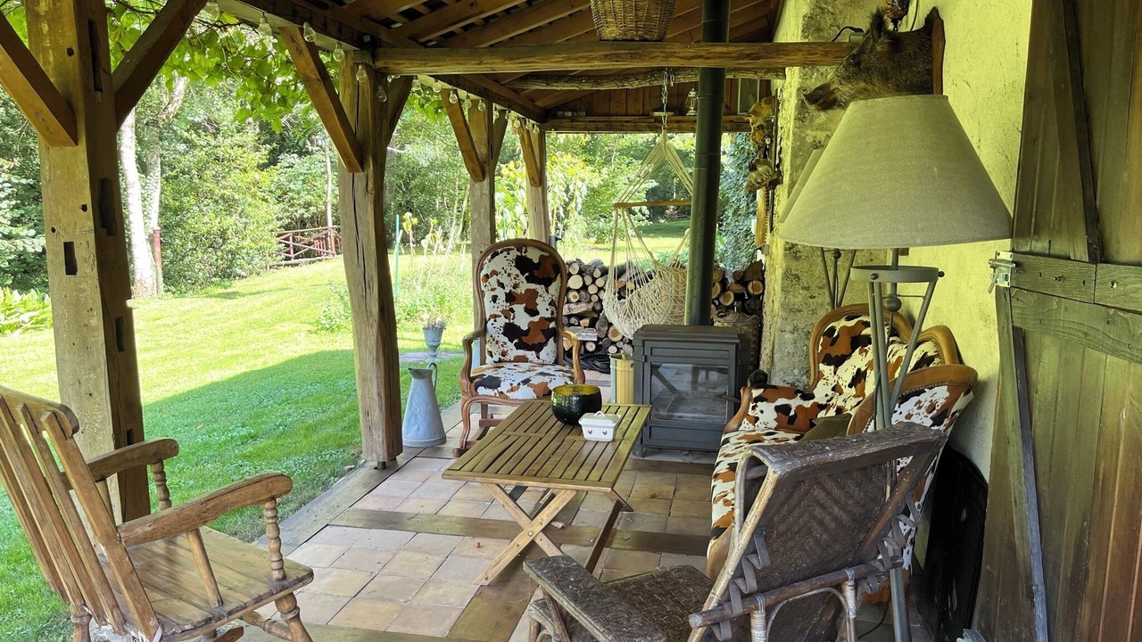 Photo of Patio Balcony in Saint-Ouen-les-Vignes