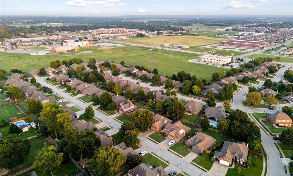 Photo of Outdoor in Bixby