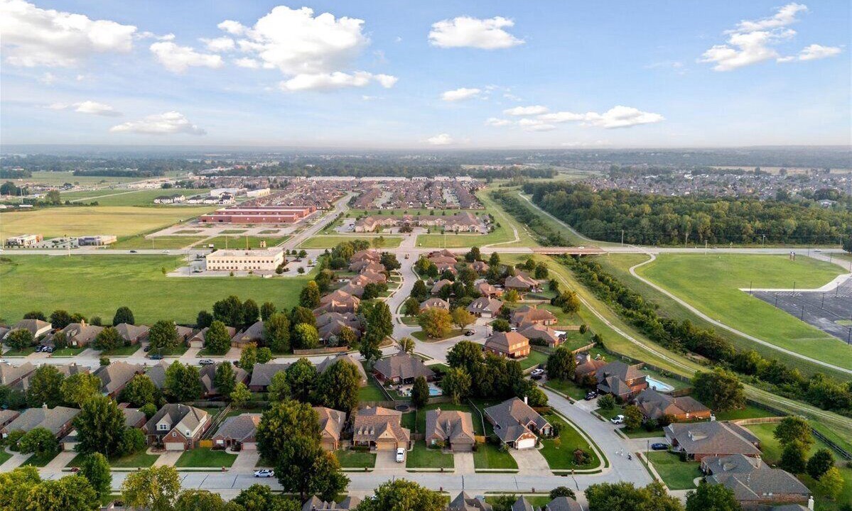 Photo of Outdoor in Bixby