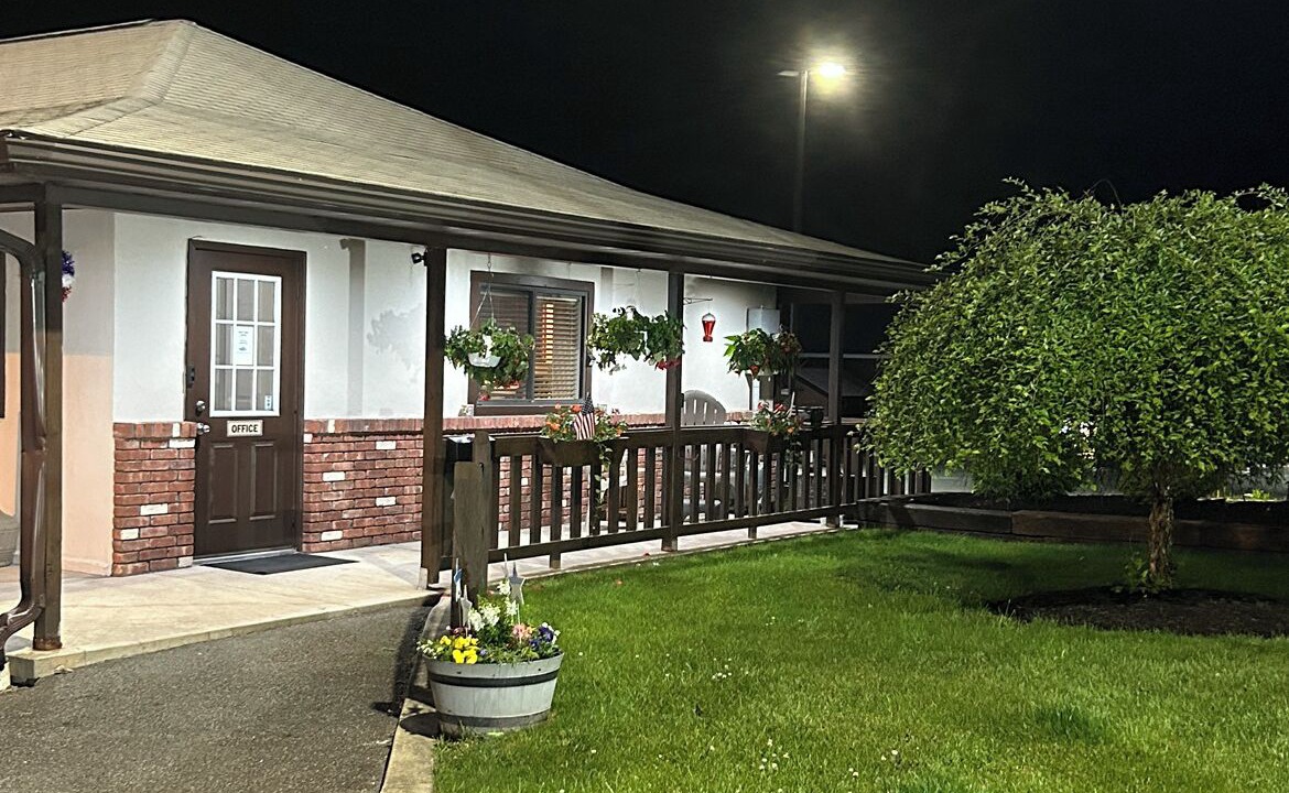 Photo of Outdoor in Hancock