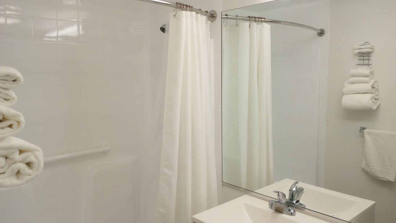 Photo of Others in Hancock