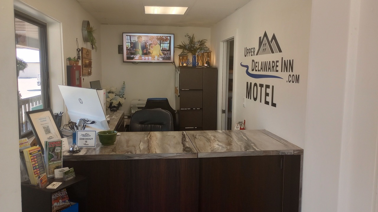 Photo of Others in Hancock