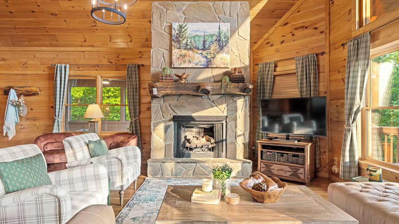 Photo of Livingroom in Blue Ridge