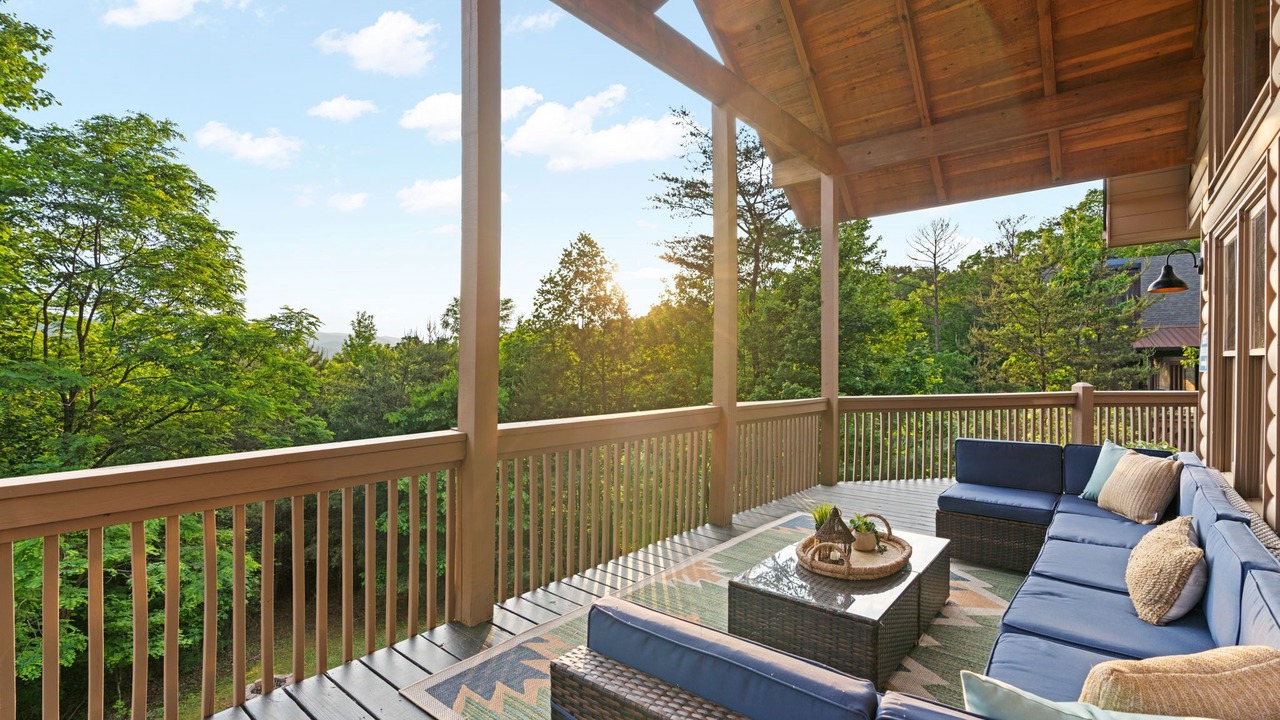 Photo of Patio Balcony in Blue Ridge
