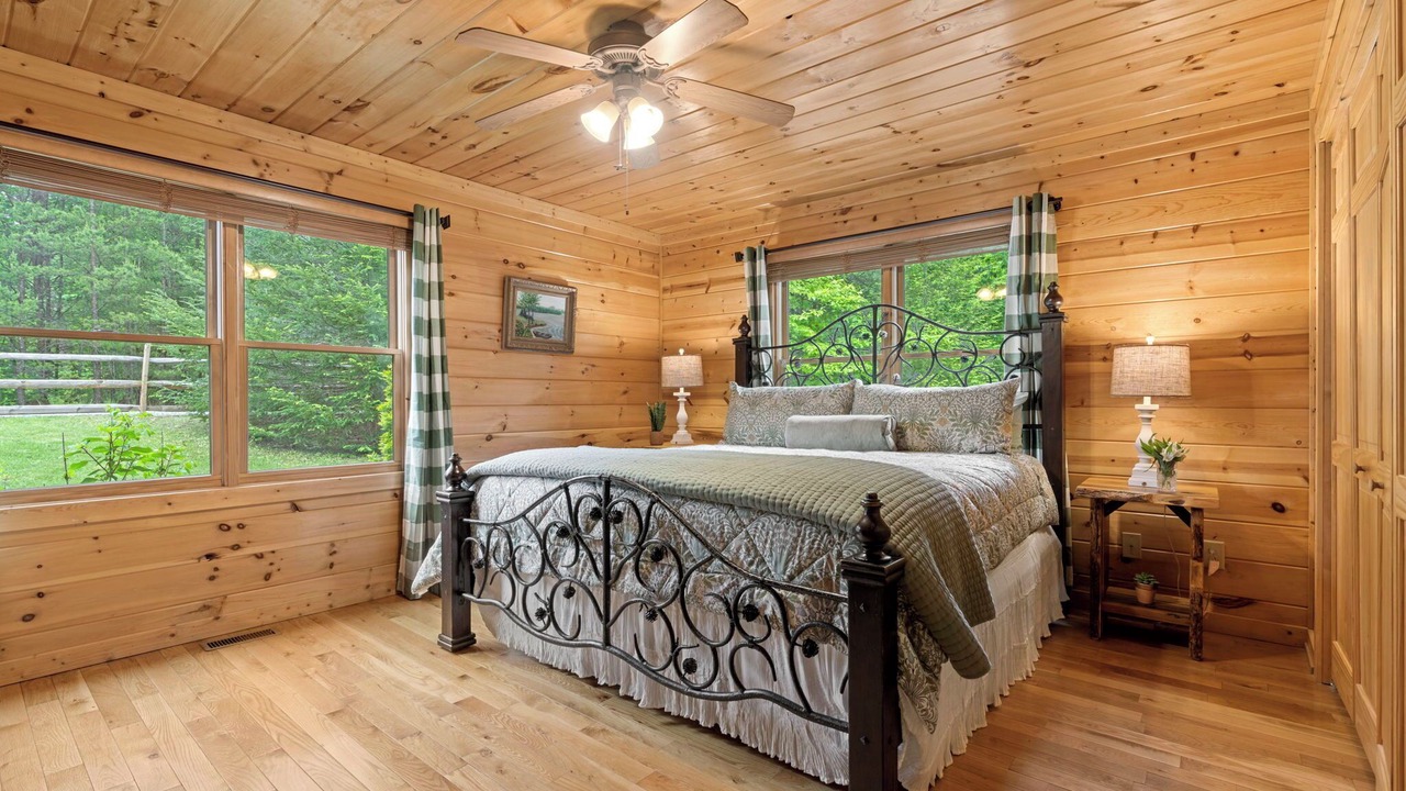 Photo of Others in Blue Ridge