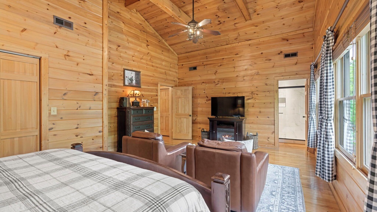 Photo of Others in Blue Ridge