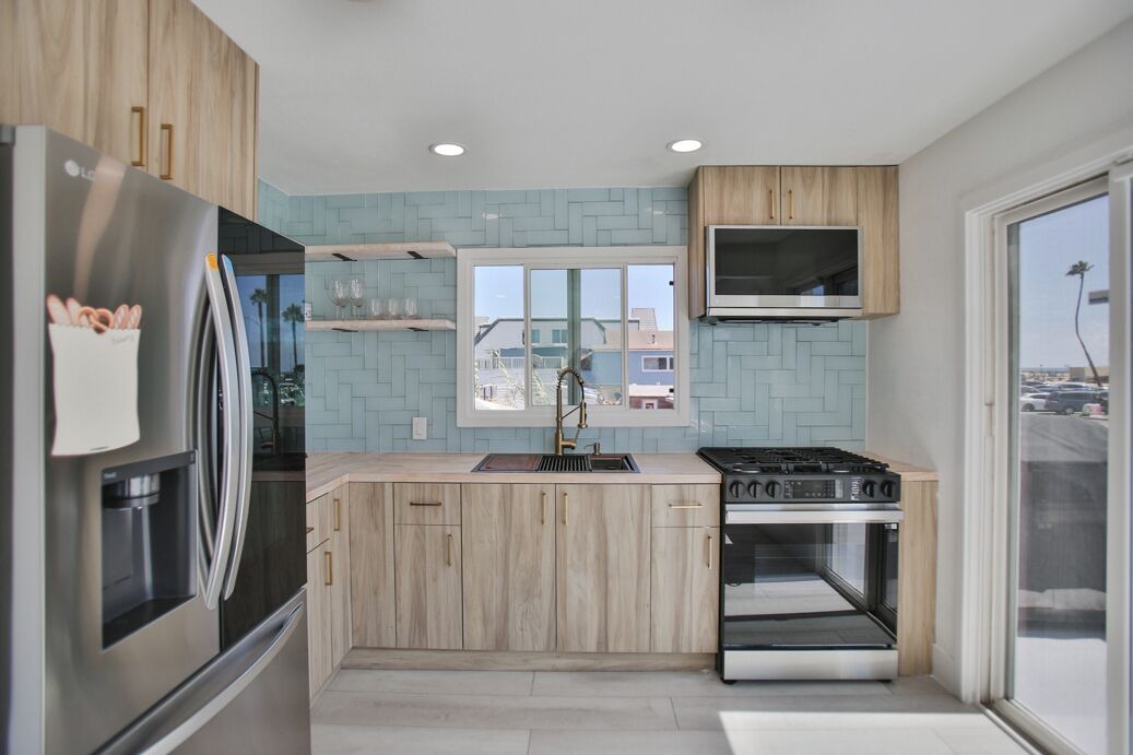 Photo of Kitchen in Huntington Harbour