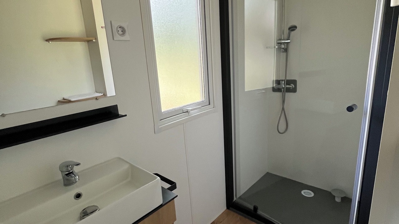Photo of Bathroom in Le Lion-d'Angers