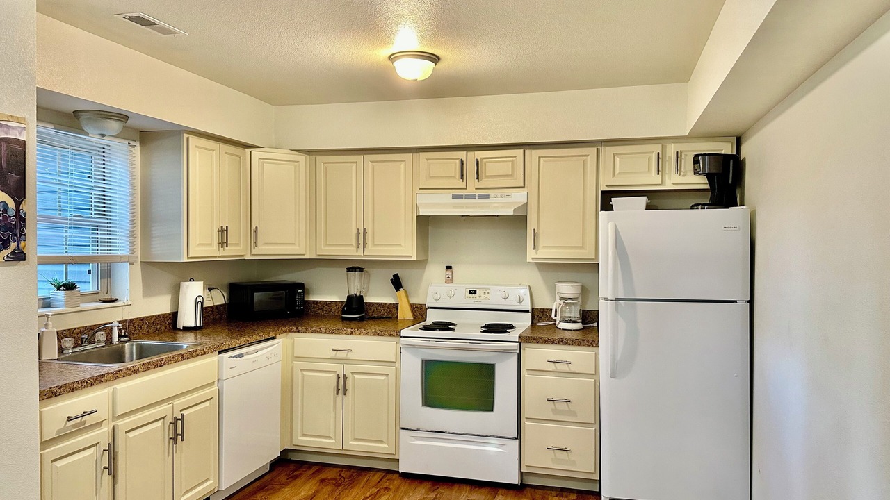 Photo of Kitchen in St. Robert