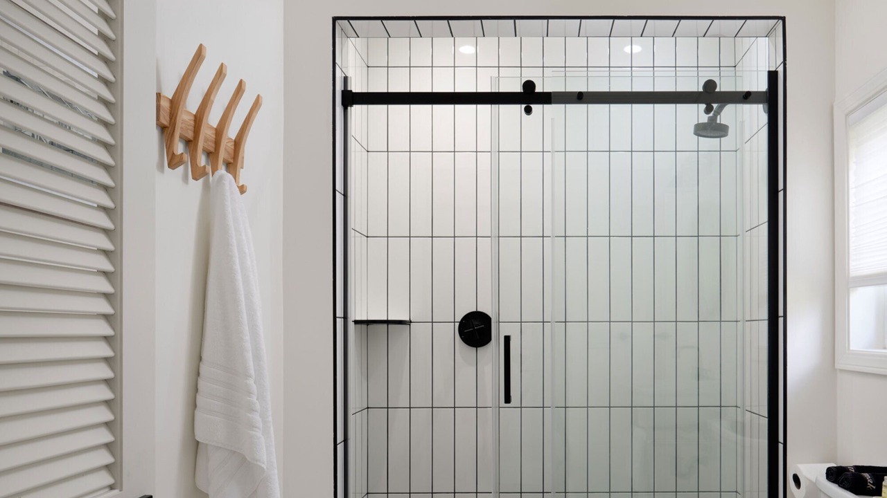 Photo of Bathroom in Wailuku