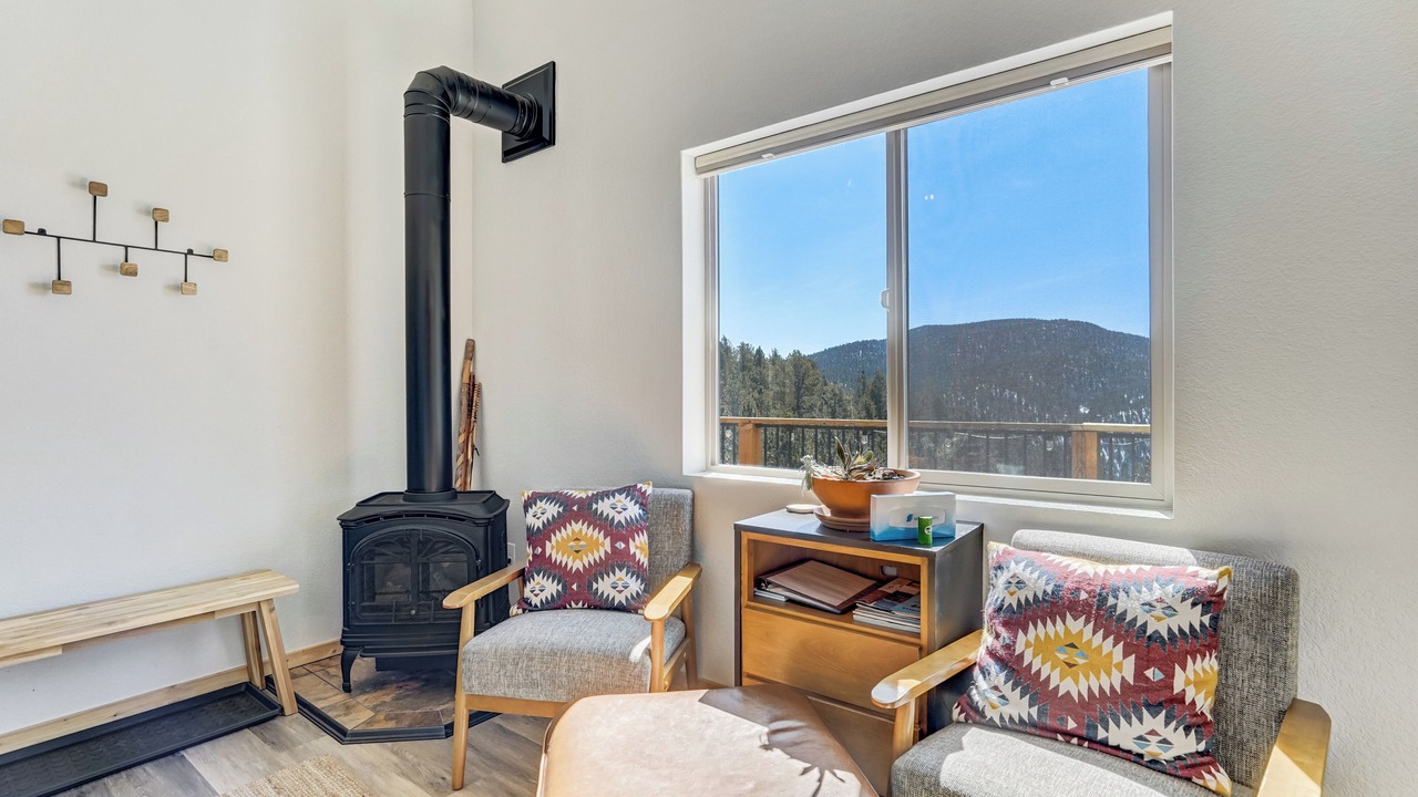 Photo of Livingroom in Rainbow Valley