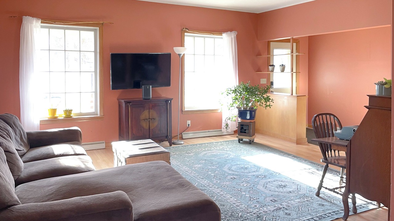 Photo of Livingroom in Washburn