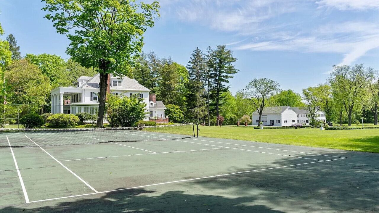 Photo of Others in Suffield