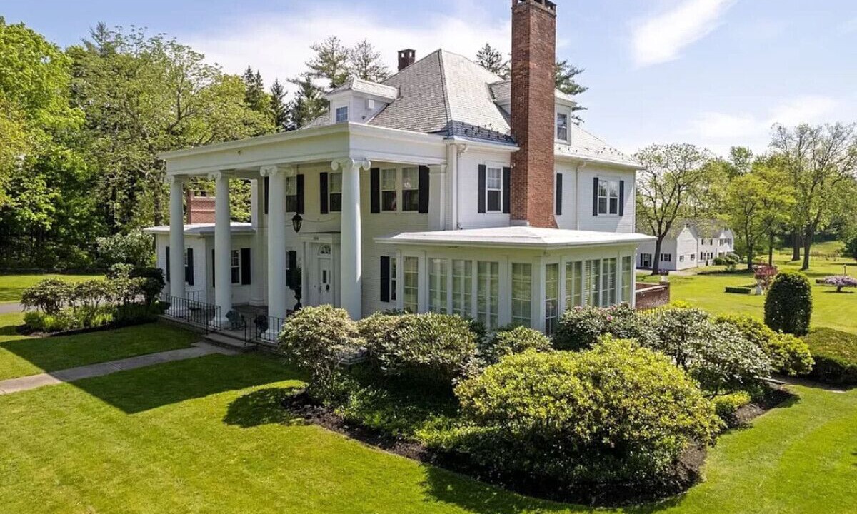 Photo of Outdoor in Suffield