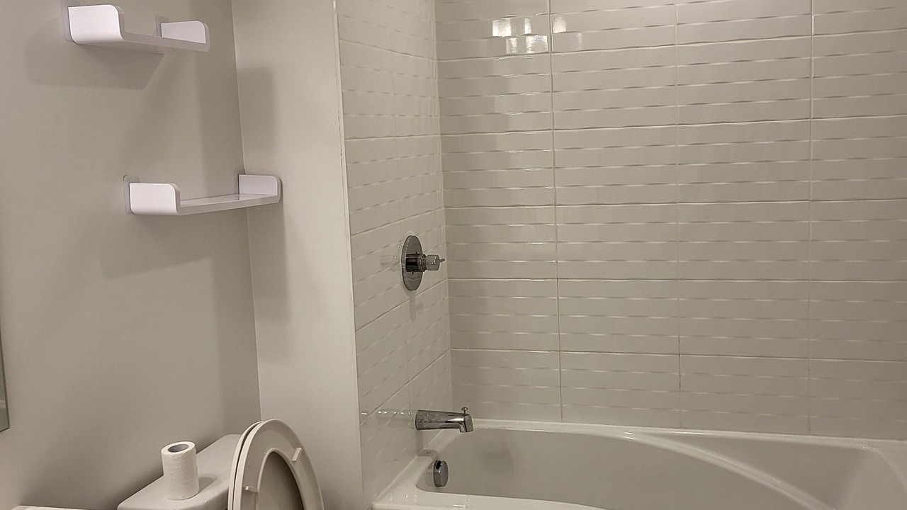 Photo of Bathroom in Leitrim
