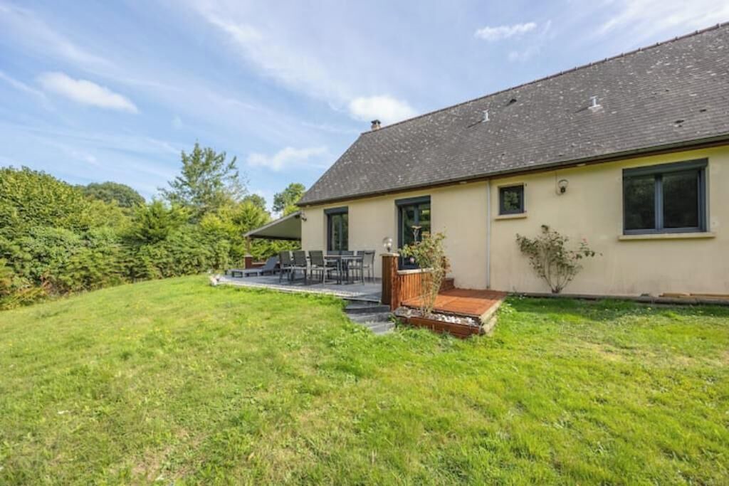 Photo of Outdoor in Ablon