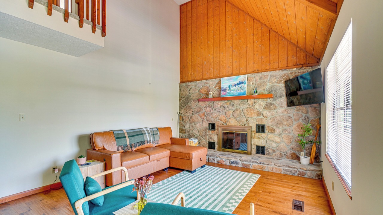 Photo of Livingroom in Spring City