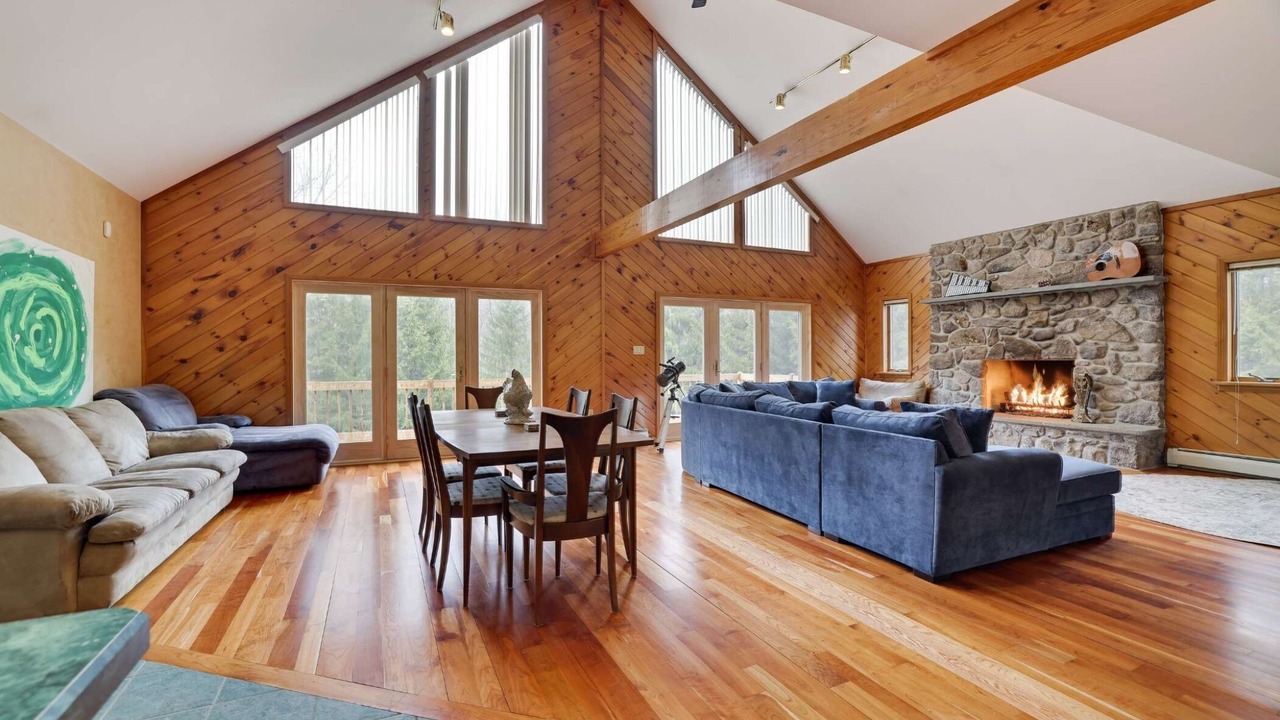 Photo of Livingroom in Canadensis