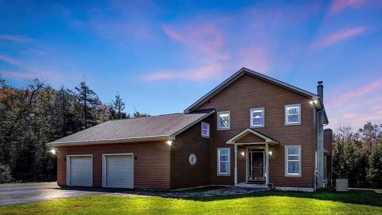 Photo of Outdoor in Canadensis