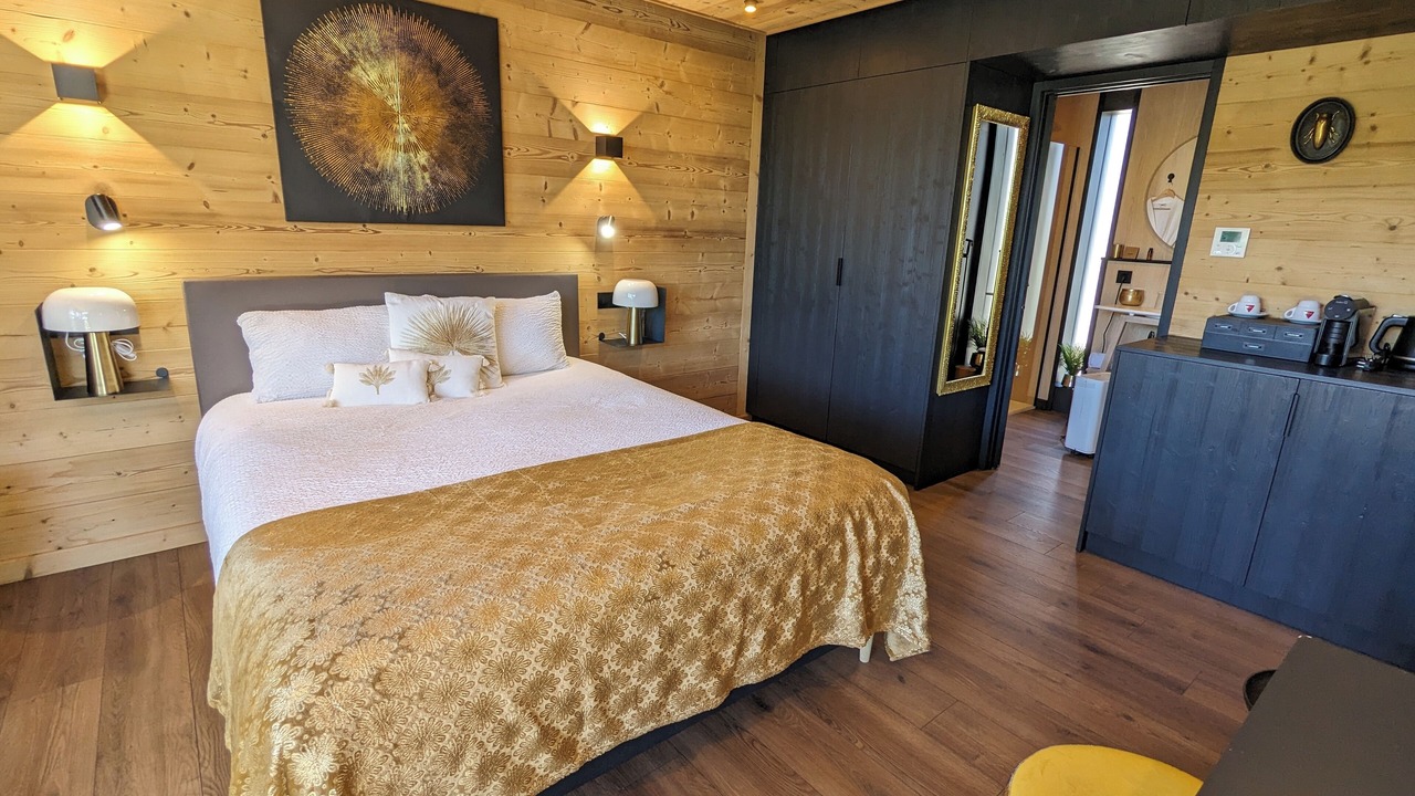 Photo of Bedroom in Valescure