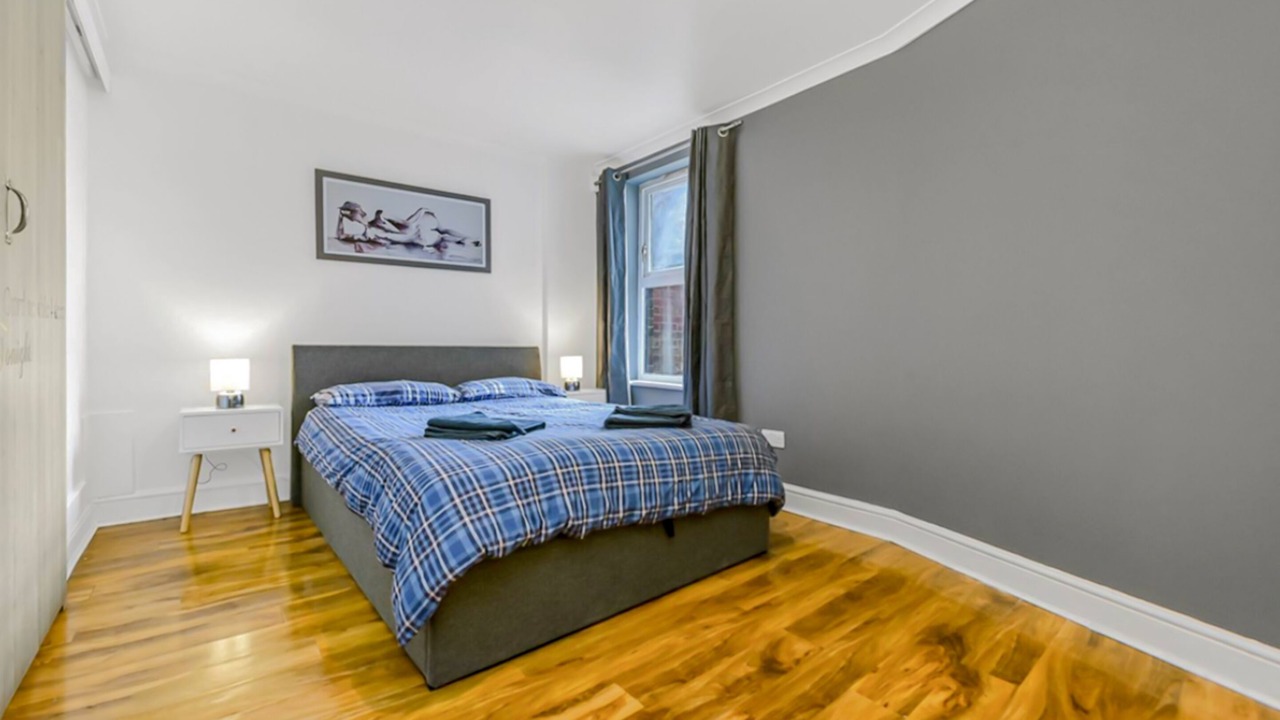 Photo of Others in Surrey Docks