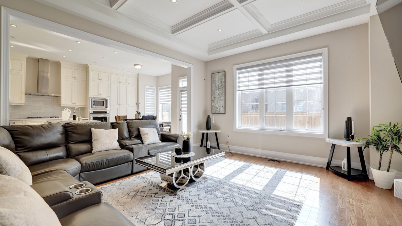Photo of Livingroom in Brampton