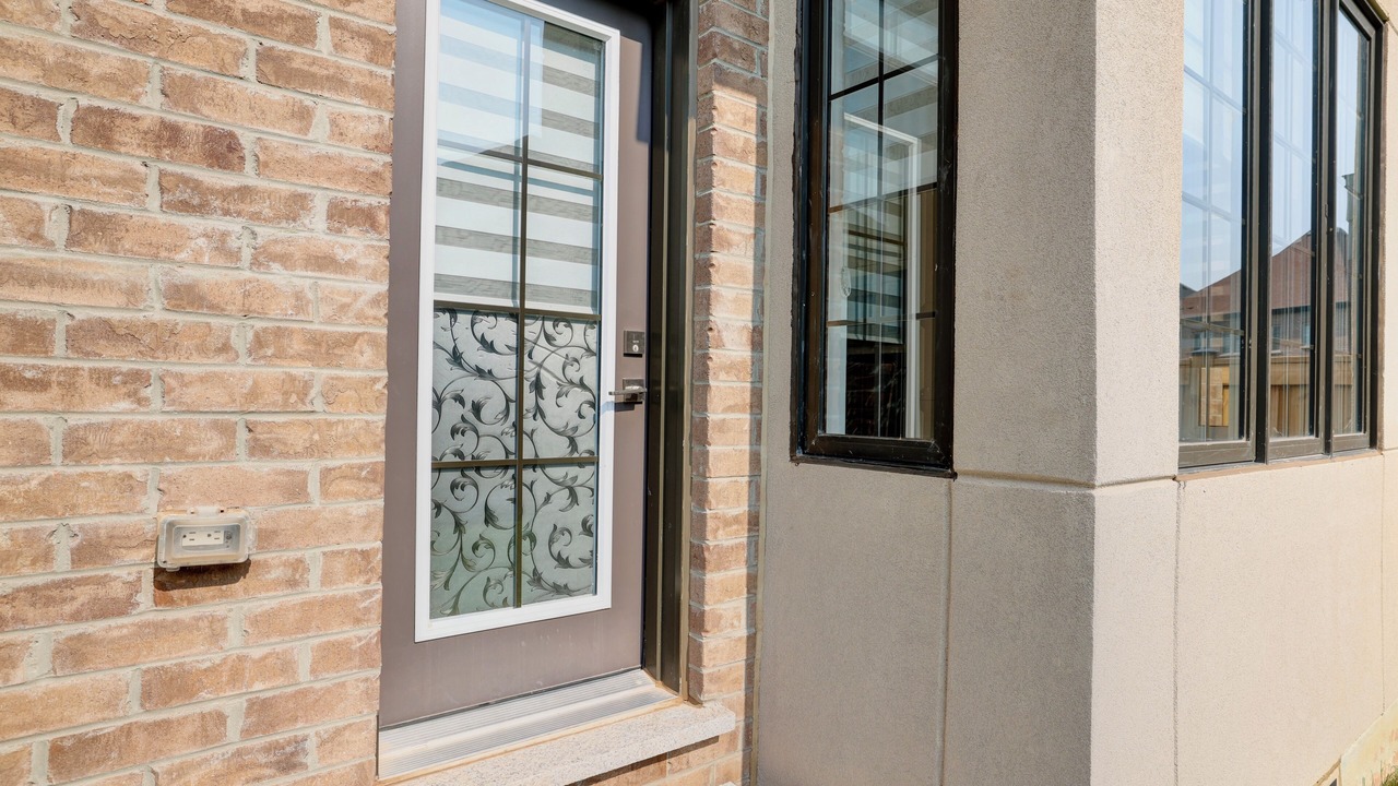 Photo of Outdoor in Brampton