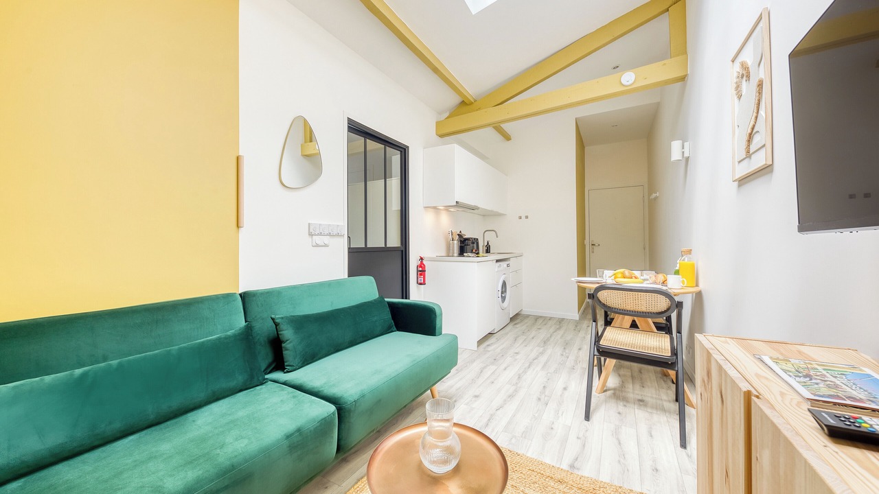 Photo of Others in Palaiseau