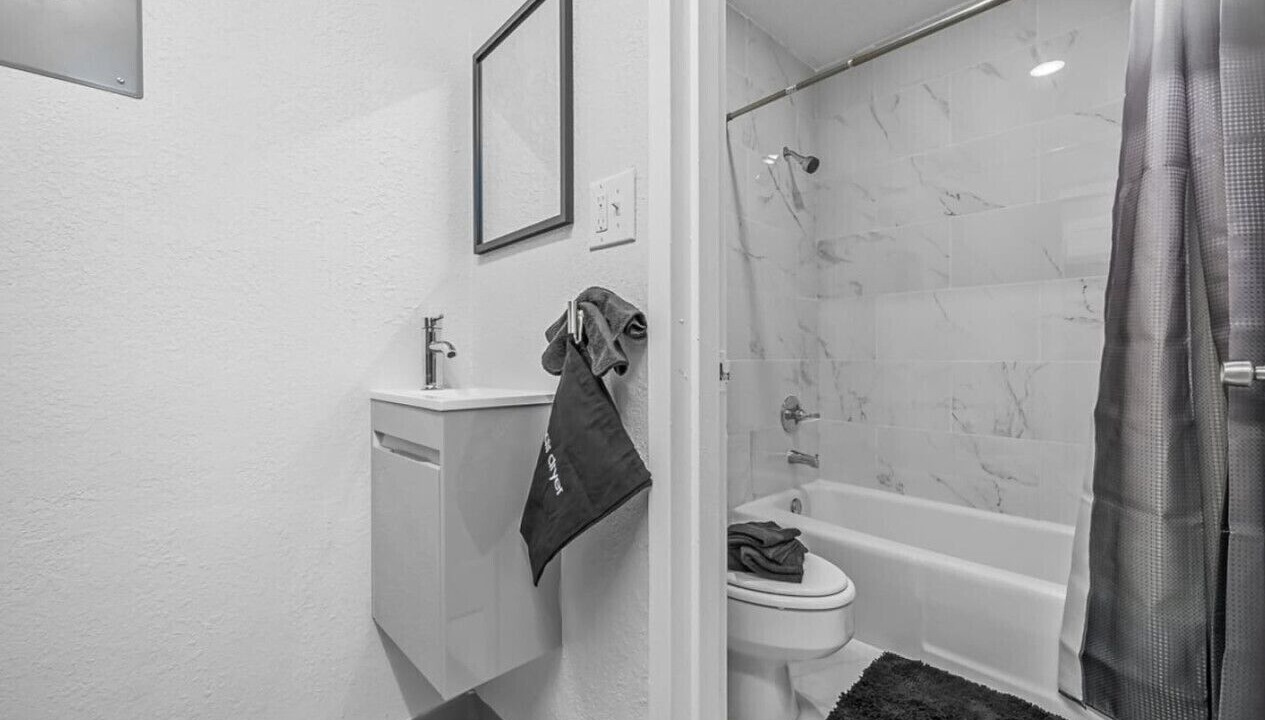 Photo of Bathroom in Highlands