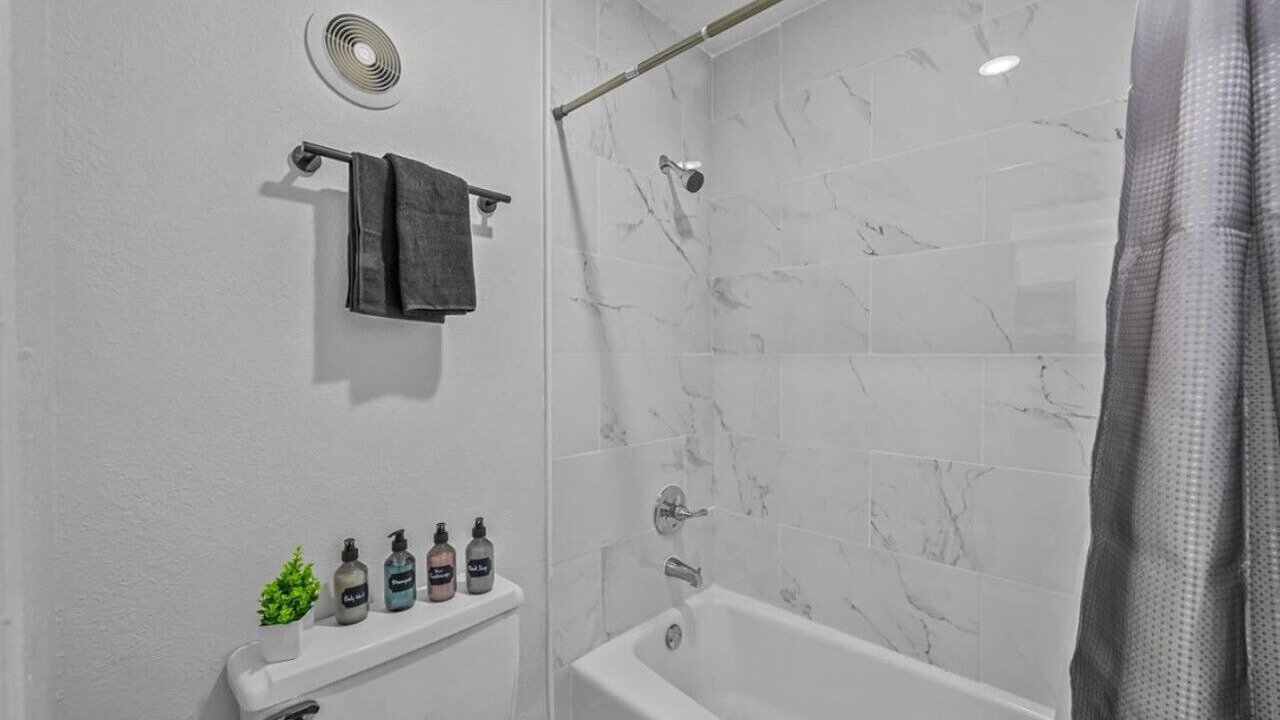 Photo of Bathroom in Highlands