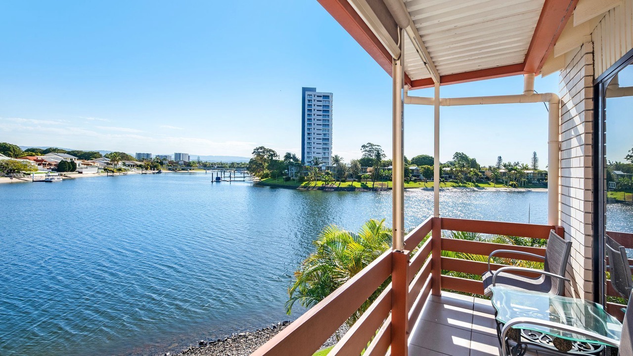 Photo of Outdoor in Mermaid Waters