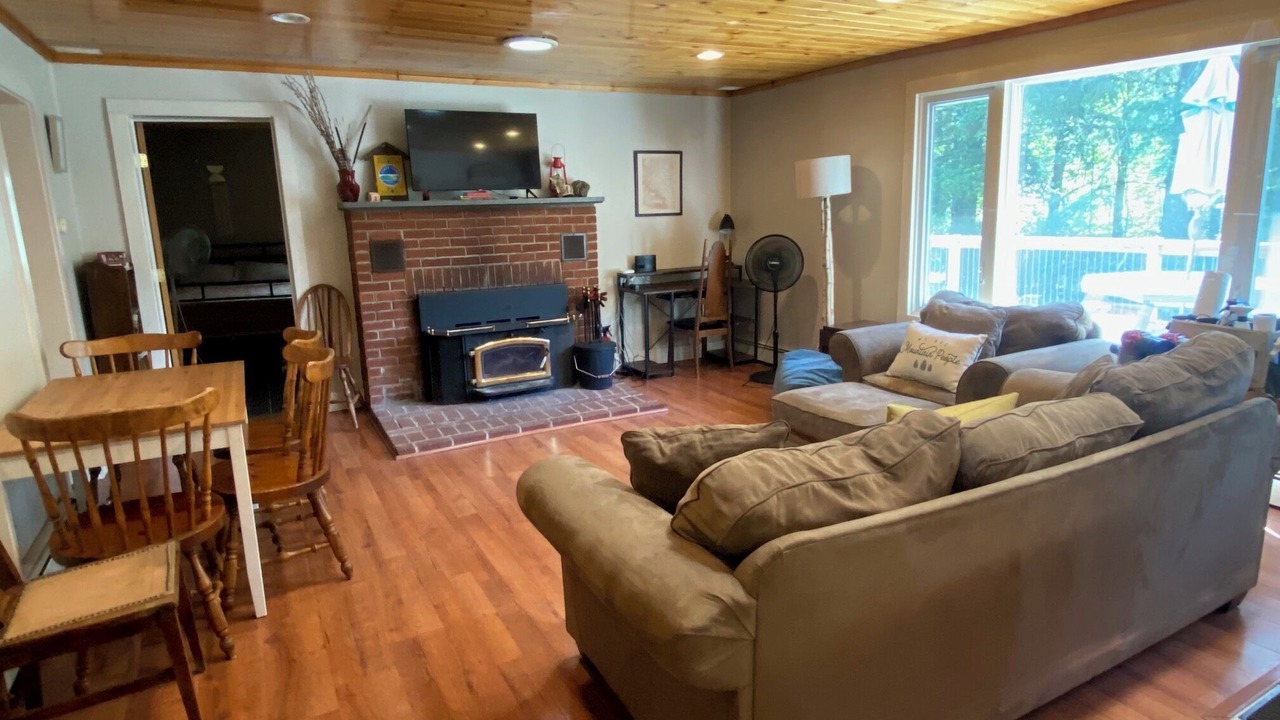 Photo of Livingroom in Maplecrest