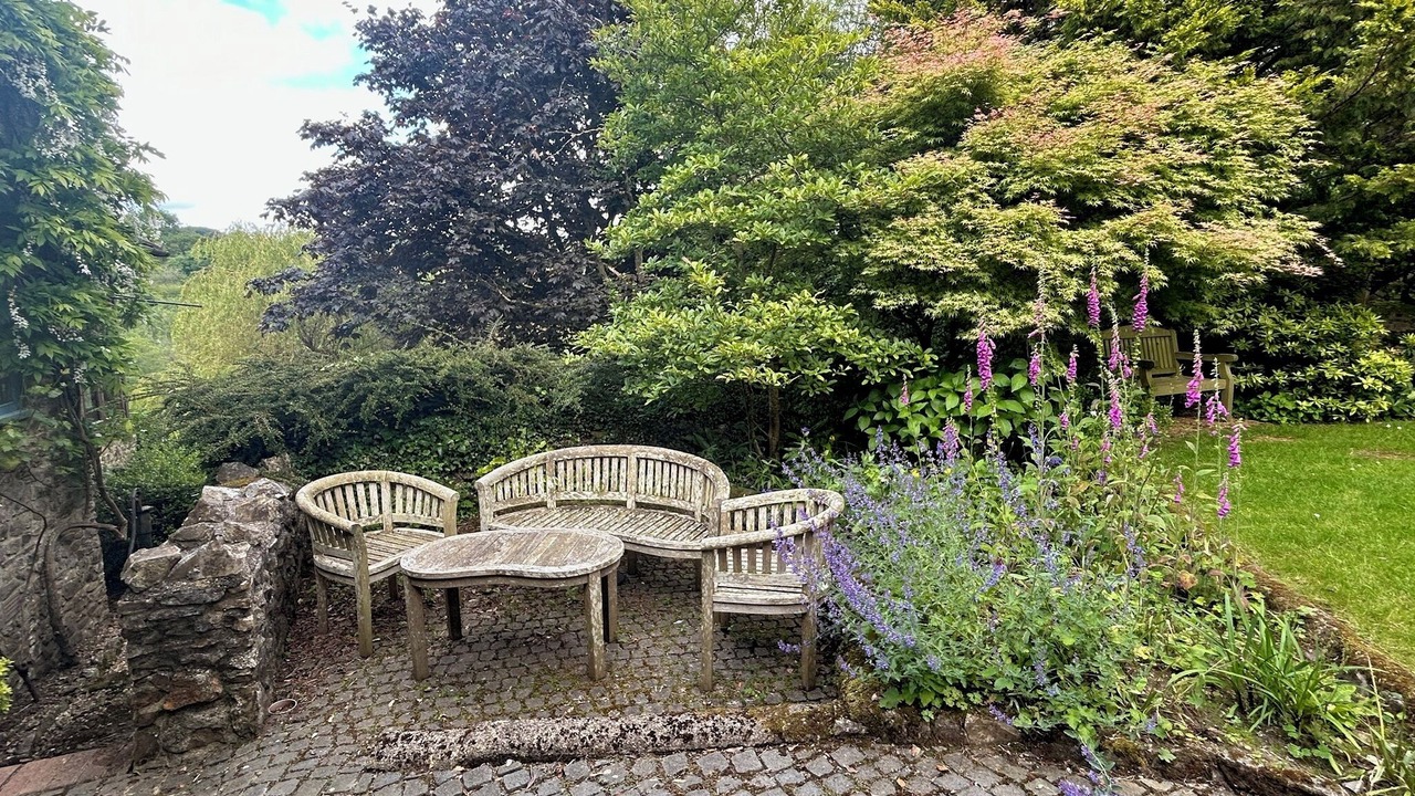 Photo of Outdoor in Cotleigh