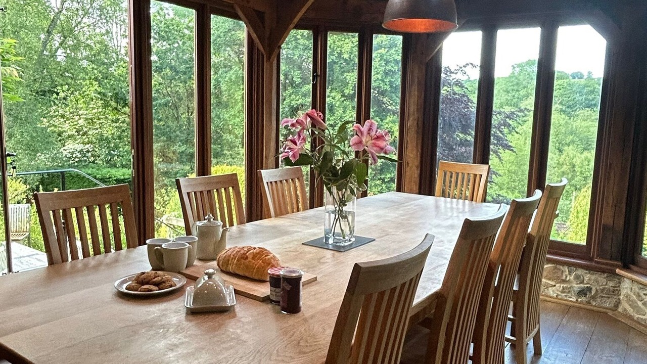 Photo of Others in Cotleigh