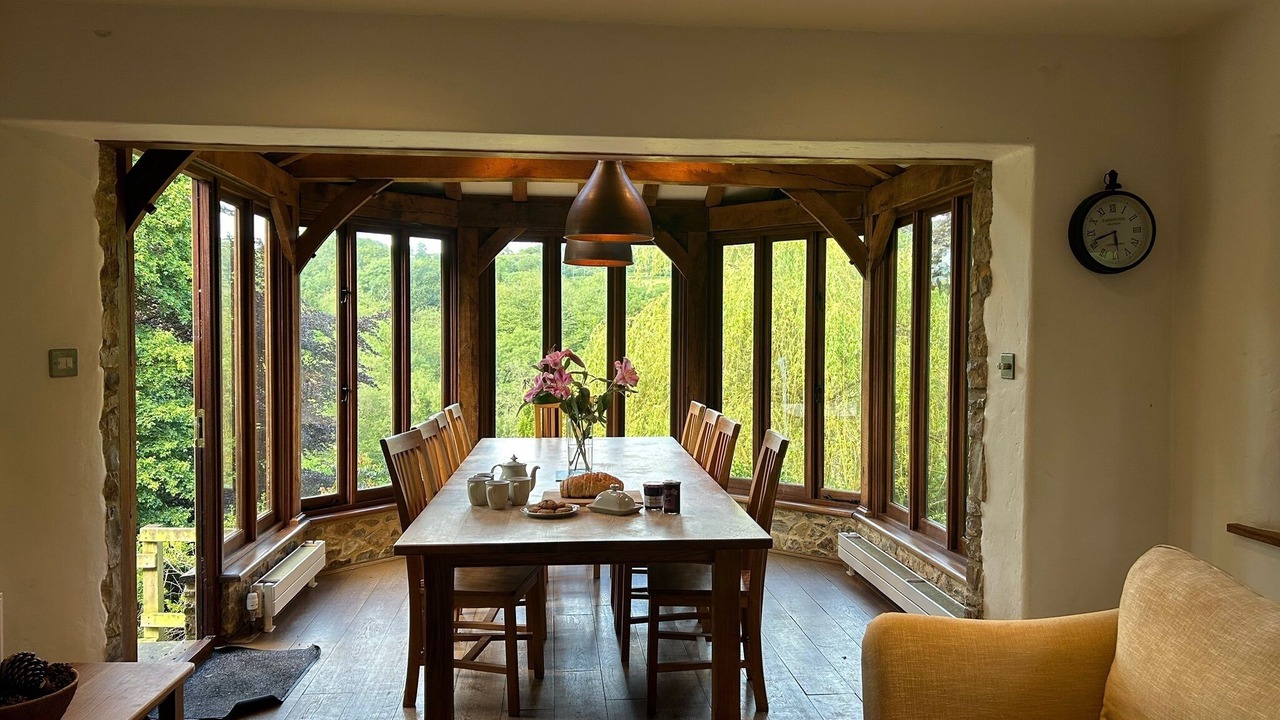 Photo of Others in Cotleigh