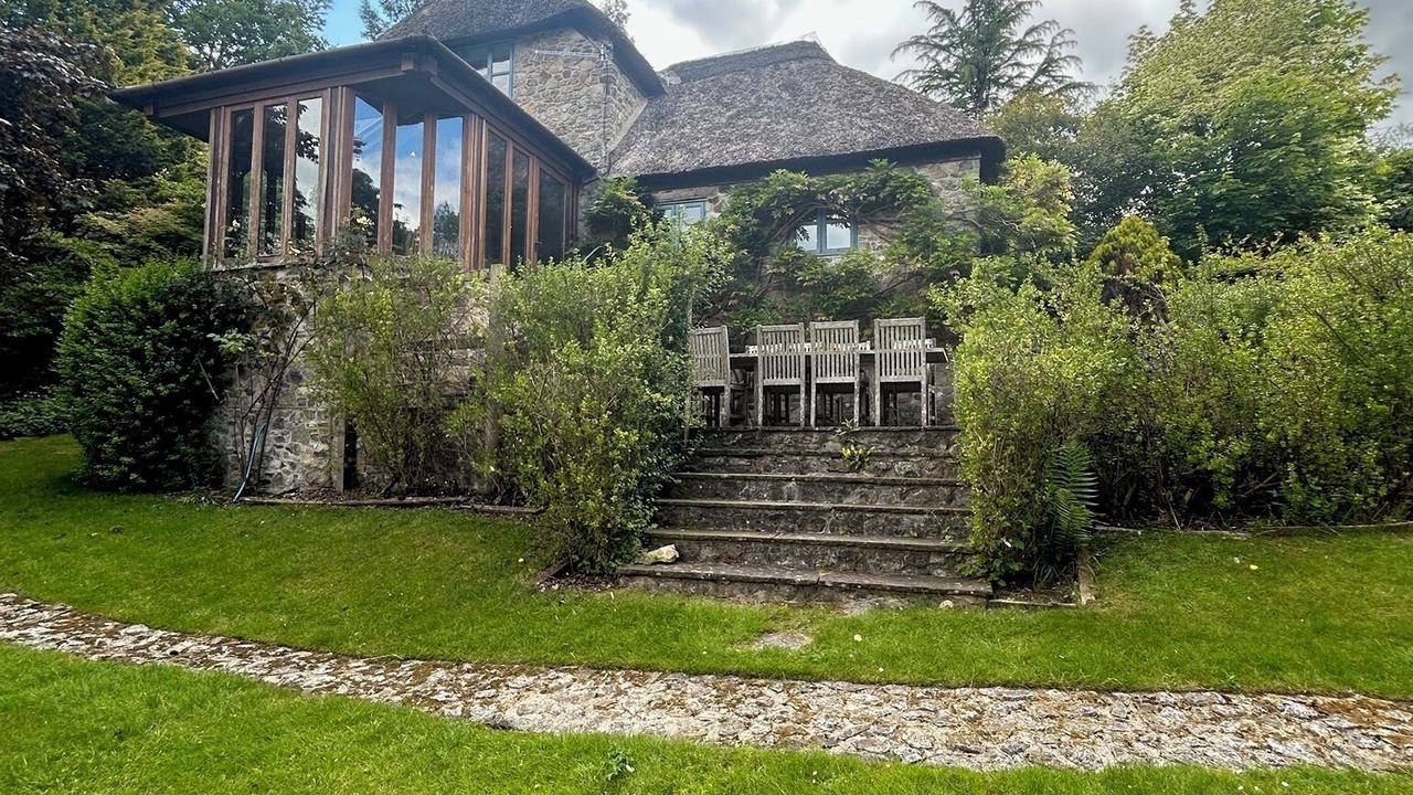 Photo of Outdoor in Cotleigh