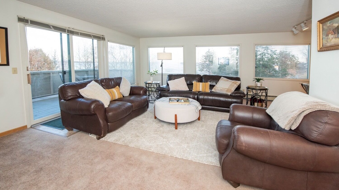 Photo of Others in Inner Sunset