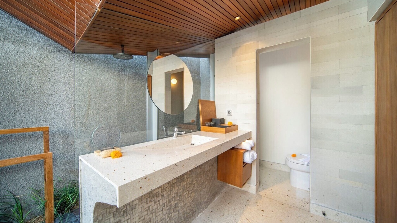Photo of Bathroom in Pererenan