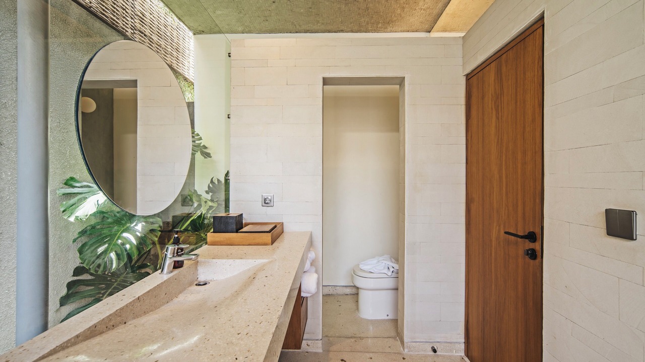 Photo of Bathroom in Pererenan