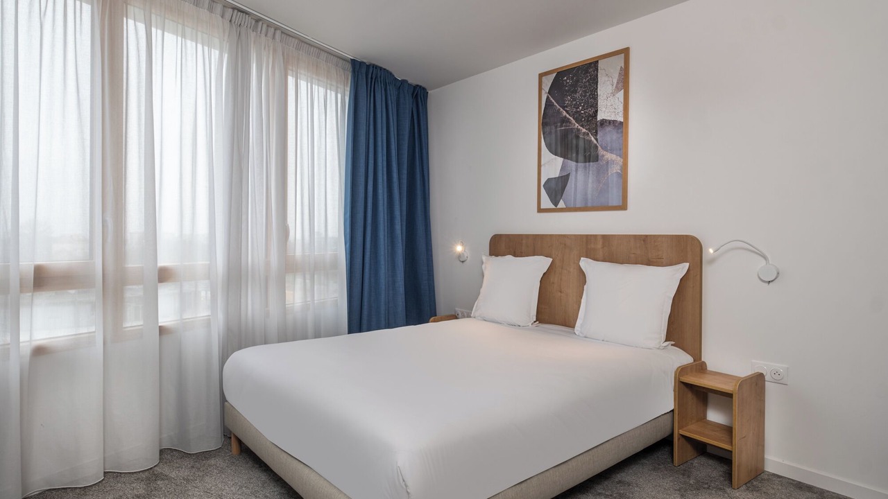 Photo of Bedroom in Villejuif