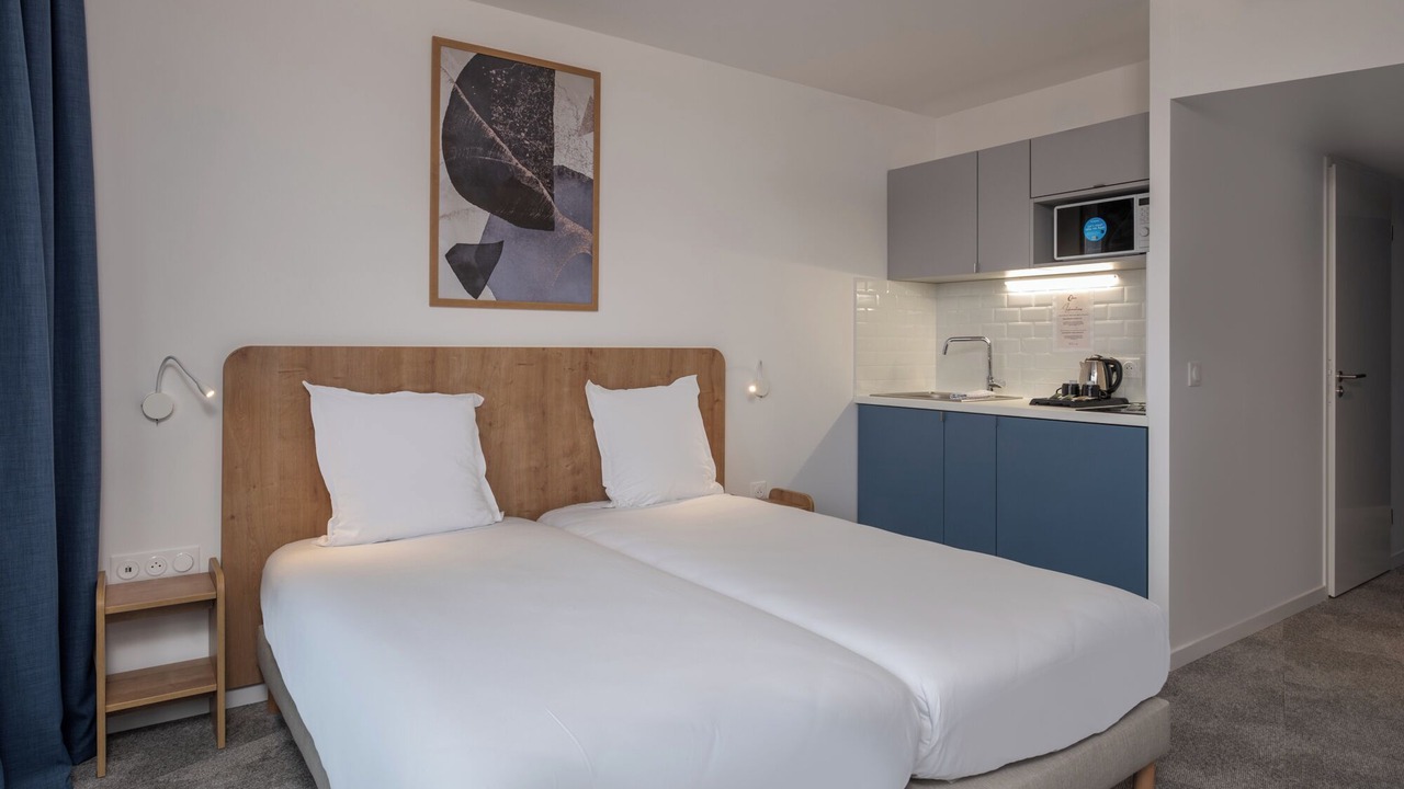 Photo of Bedroom in Villejuif