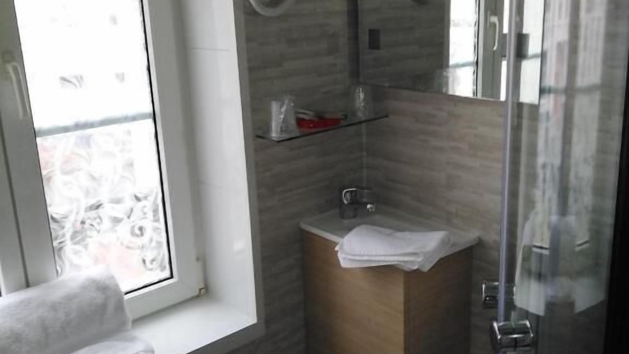 Photo of Bathroom in Montreuil-sur-Mer