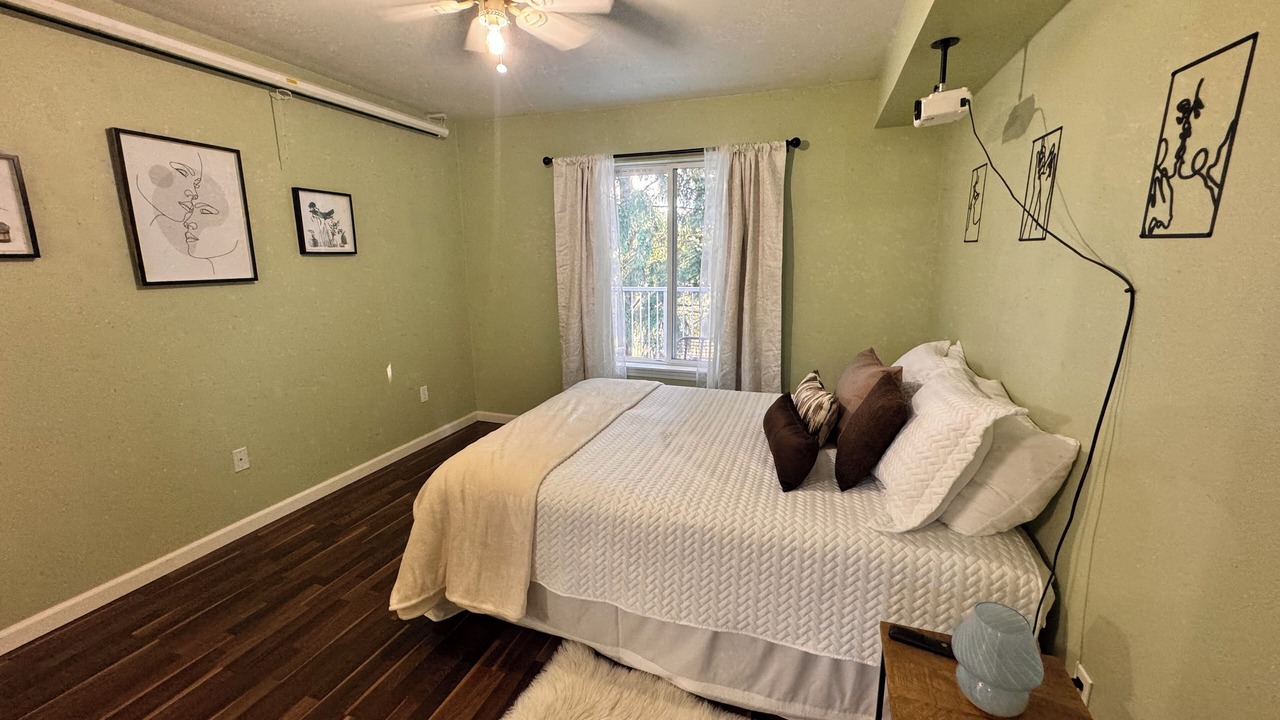 Photo of Others in Holly