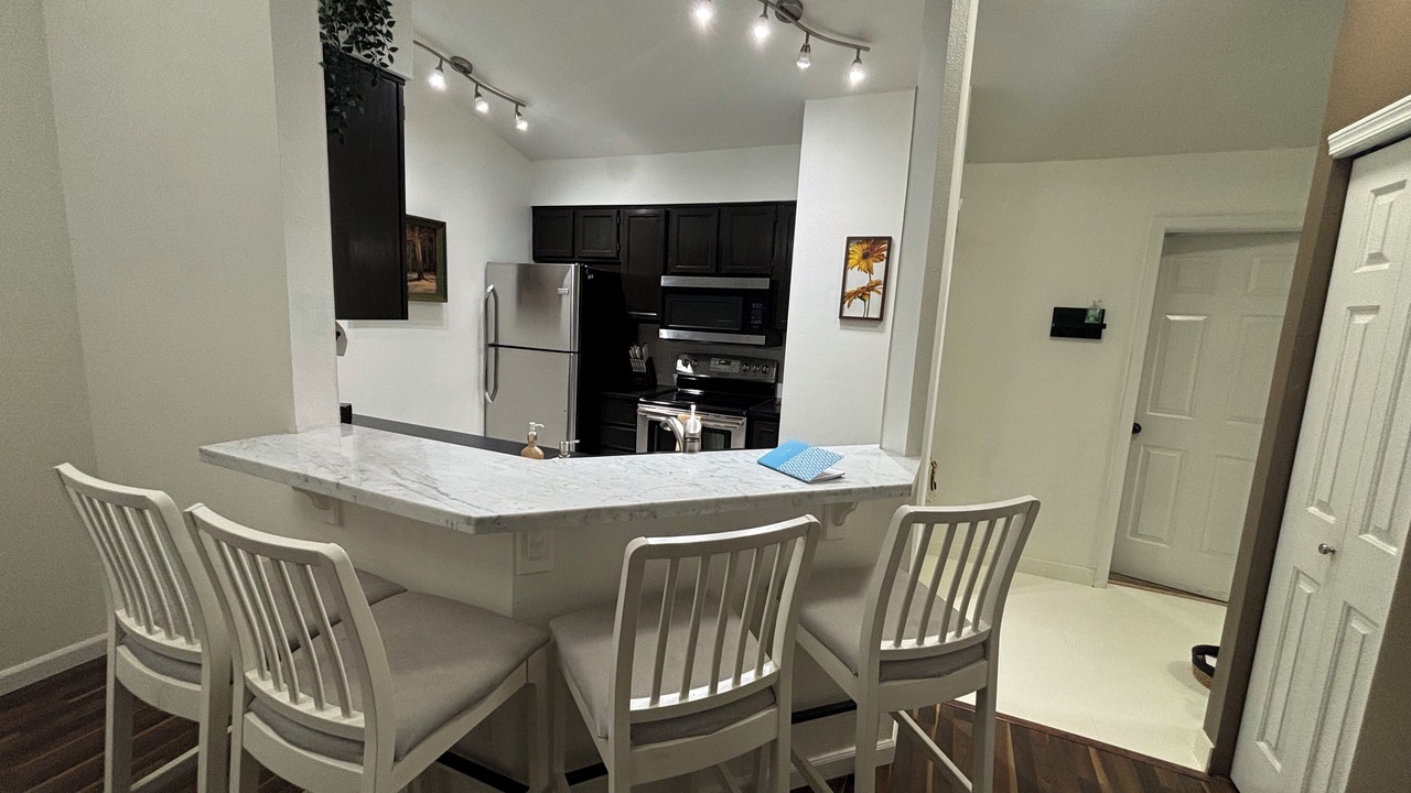 Photo of Others in Holly