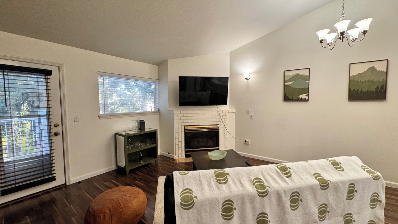 Photo of Others in Holly